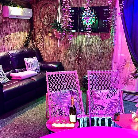 Un Mirage Tropical En Bord De Loire, Love Et Detente Saint-Clément-des-Levées Exteriér fotografie